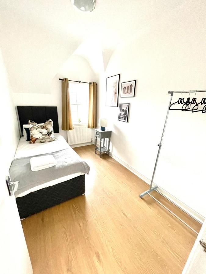 Koala & Tree - 2 Bedroom In City Centre - Short Lets & Serviced Accommodation Cambridge المظهر الخارجي الصورة