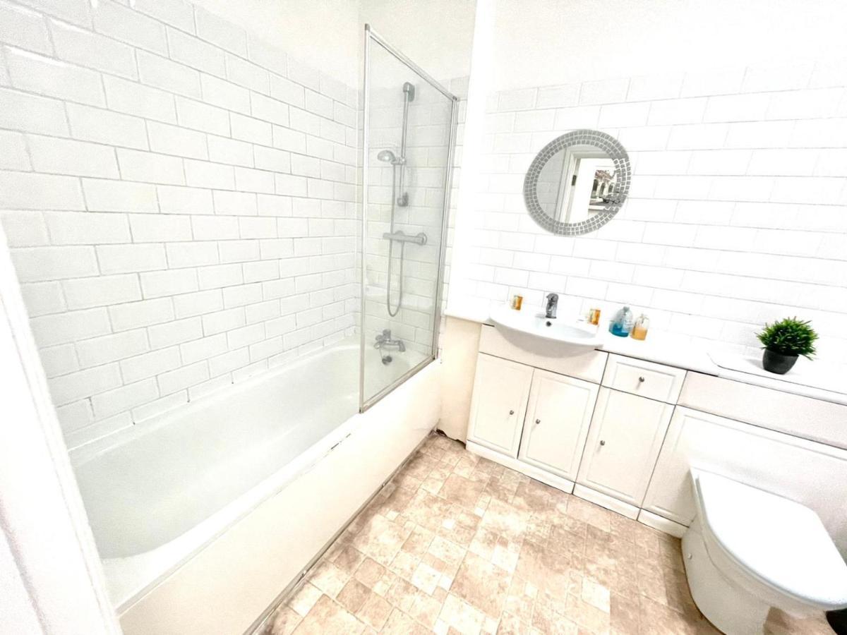Koala & Tree - 2 Bedroom In City Centre - Short Lets & Serviced Accommodation Cambridge المظهر الخارجي الصورة
